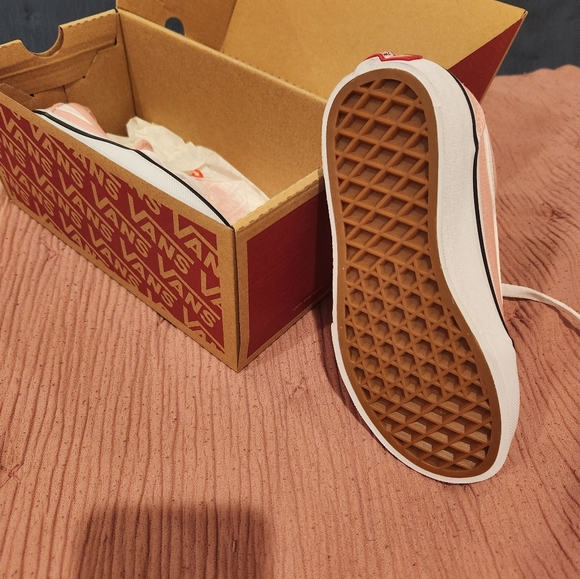 Snikers for girls - Picture 2 of 3